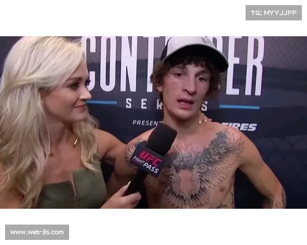 肖恩奥马利战术解析以肝区踢击破解摔跤手进攻策略