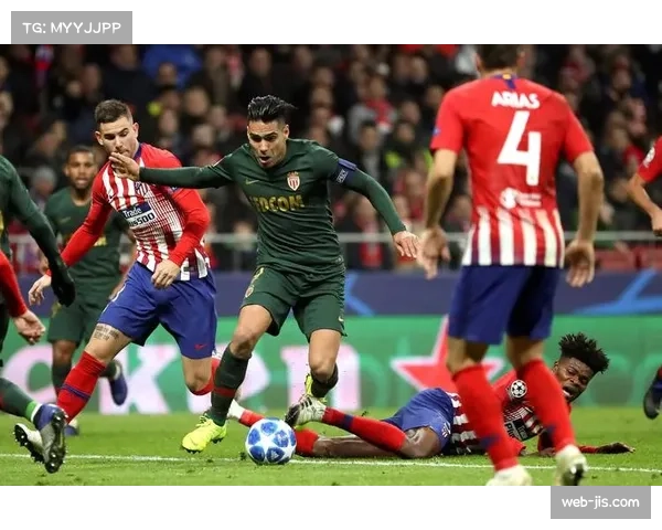 巴黎边后卫危机持续，门德斯复出缓解防守压力